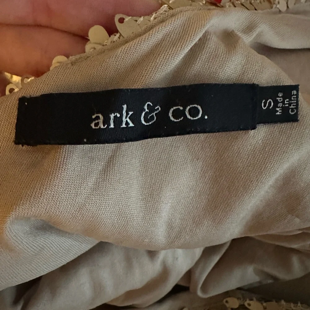 Gold sequined ark & co mini dress - Picture 2 of 3